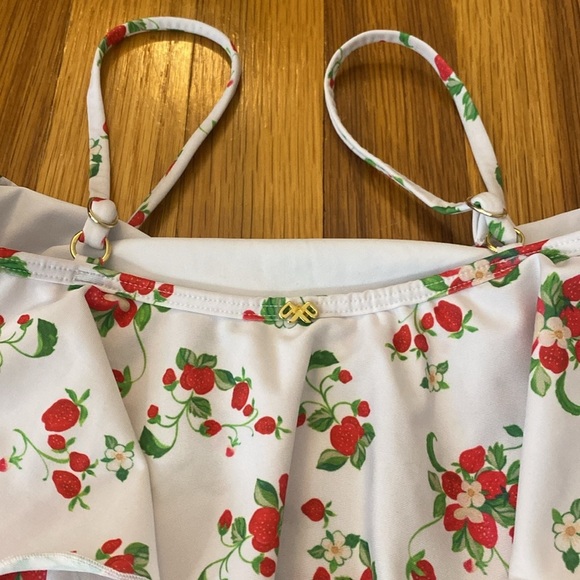 PQ Swim Girls White Ruffled One Piece Swimsuit With Strawberry Print Size 12 - Picture 5 of 7